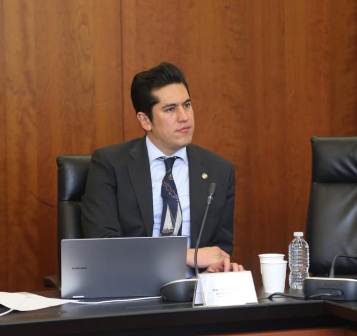 Presenta GPPVEM en el Senado Iniciativa para la protección de los pueblos indígenas