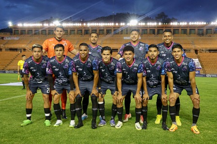 Muestra gobernador apoyo a Alebrijes de Oaxaca de cara al Torneo de Fútbol Apertura 2023