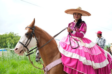 Participan más de mil jinetes en la Sexta Cabalgata de la Guelaguetza 2023