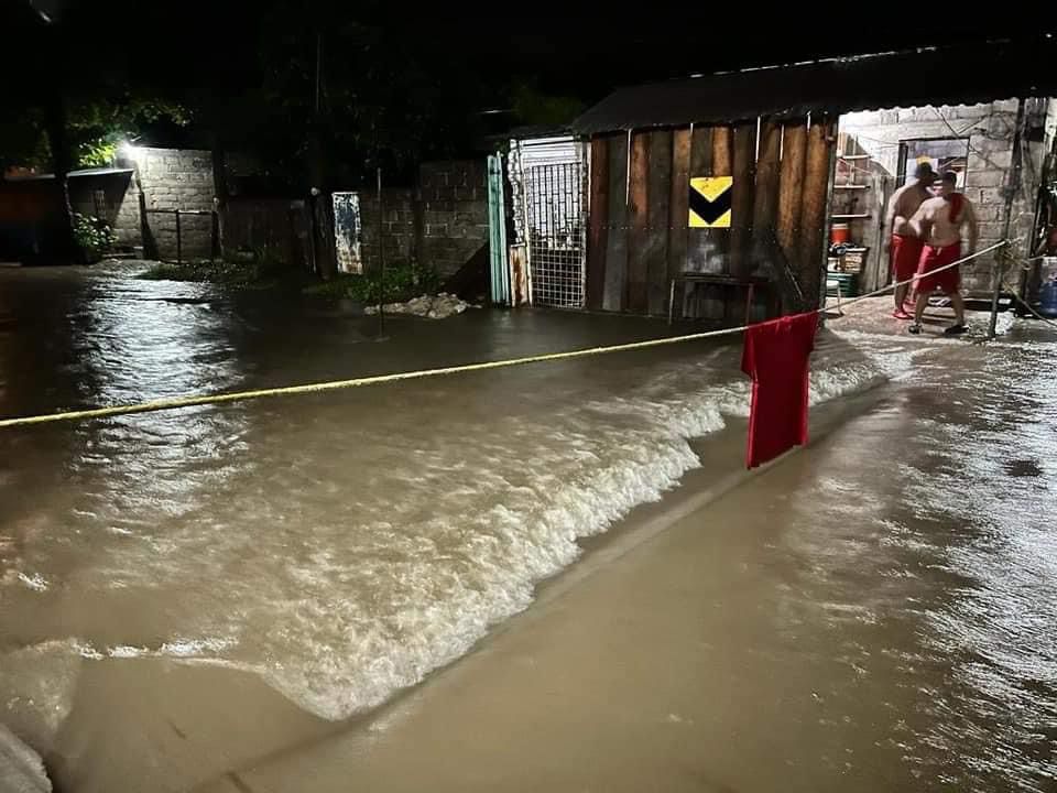 Monitorea Protección Civil municipios del Istmo ante lluvias recientes; 178 casas afectadas en Tapanatepec