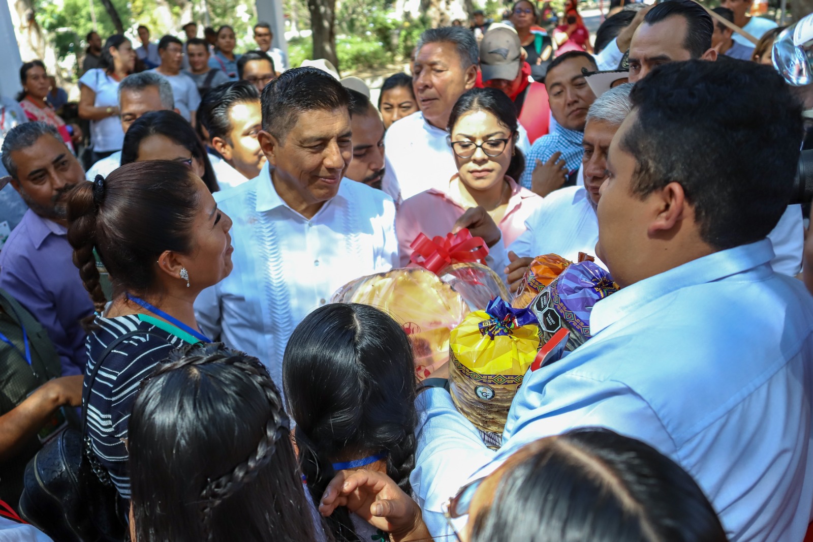 ¿El campo de Oaxaca, solo produce piedras y lástima?