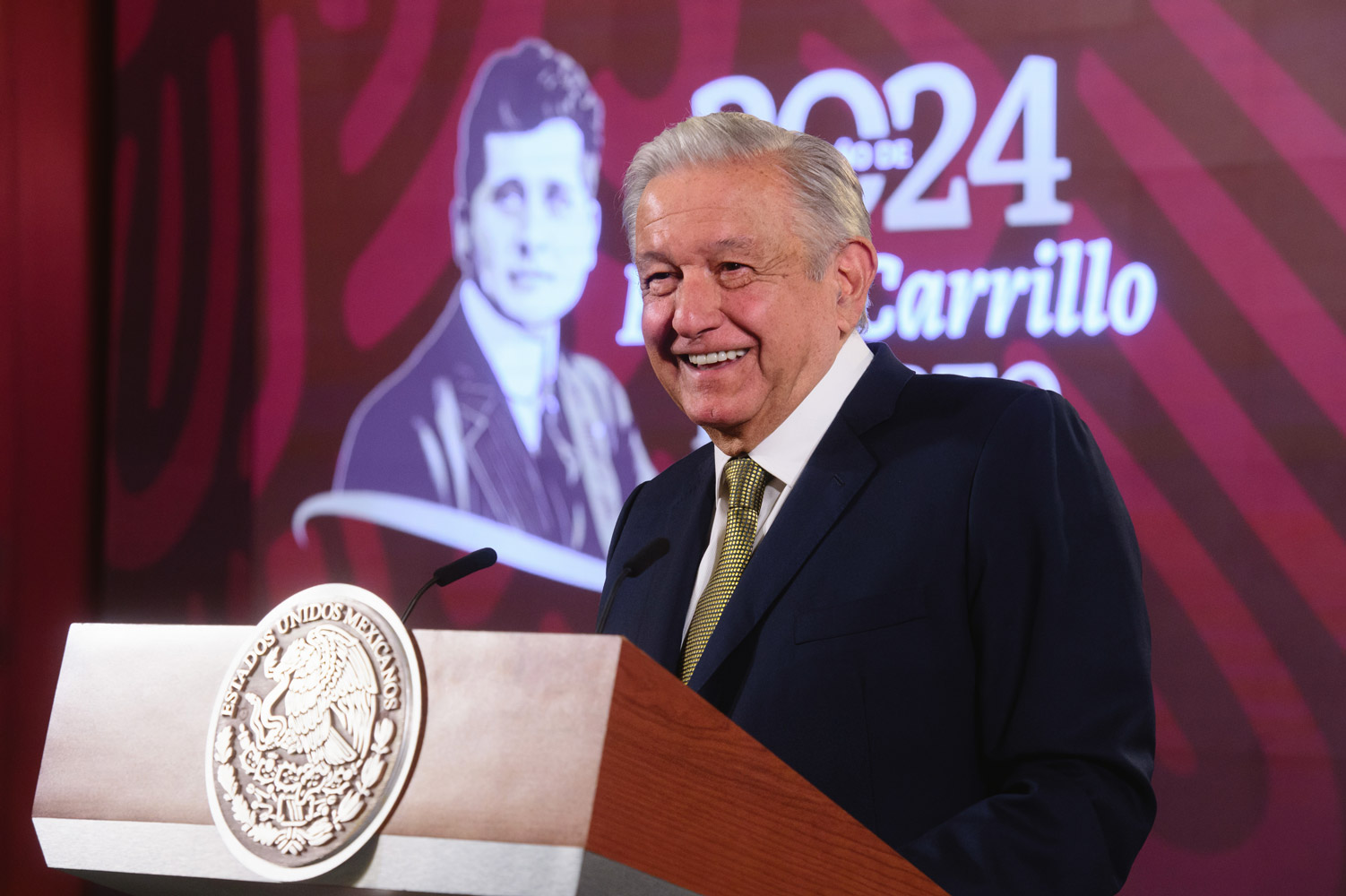Políticas de atención al pueblo dan resultados: presidente Andrés Manuel López Obrador