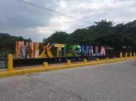 Aprehenden a nueve personas durante cateos simultáneos en Santa María Mixtequilla, Oaxaca: FGEO