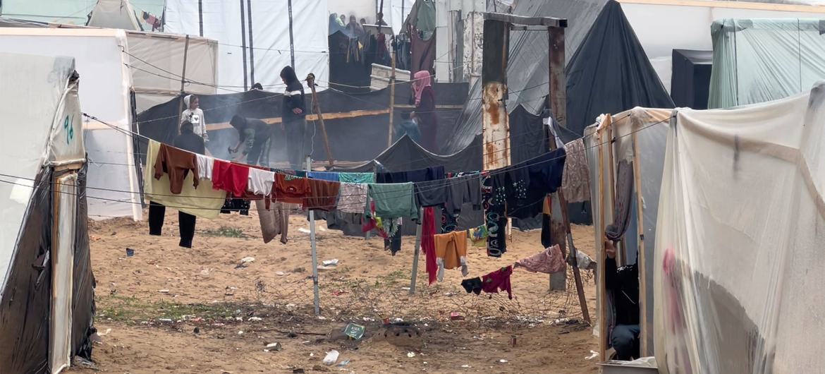 La población de la Franja Gaza, “angustiada y atemorizada” por un posible asalto a Rafah