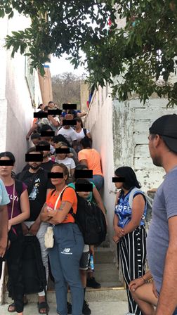 Rescatan a 85 personas migrantes durante cateo en el Istmo de Tehuantepec: Fiscalía de Oaxaca