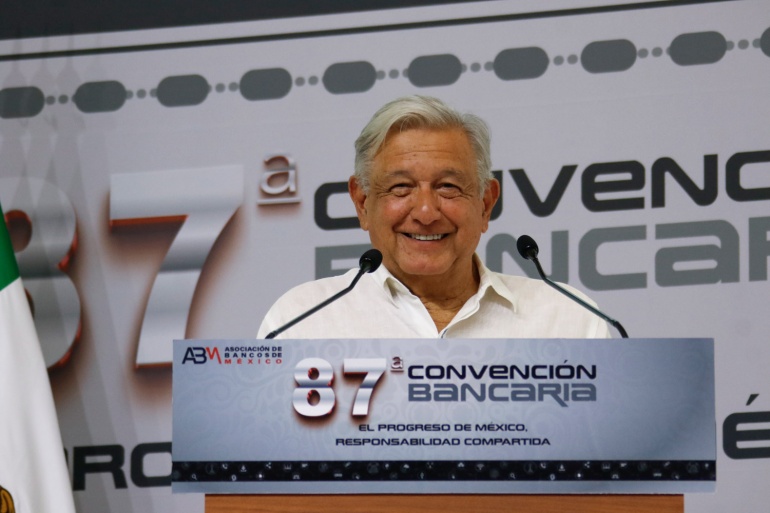 Presidente Andrés Manuel López Obrador clausura 87° Convención Bancaria en Acapulco; destaca cooperación de banca y privados