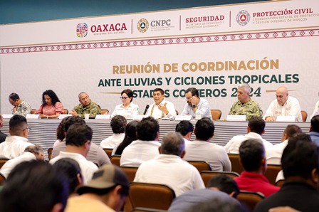 Presentan Protocolo de Actuación ante temporada de Huracanes en territorio nacional