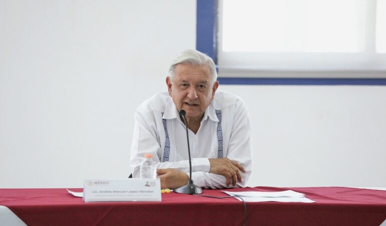 Presidente Andrés Manuel López Obrador concluye primera parte de gira de supervisión del sistema de salud