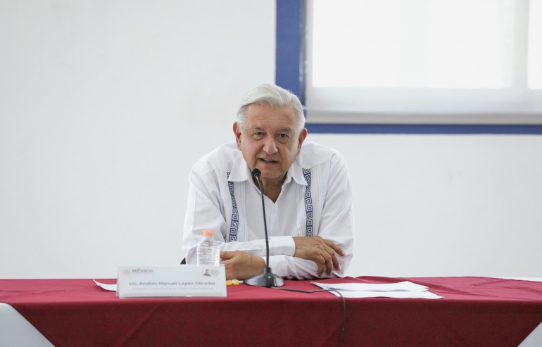 Presidente Andrés Manuel López Obrador concluye primera parte de gira de supervisión del sistema de salud