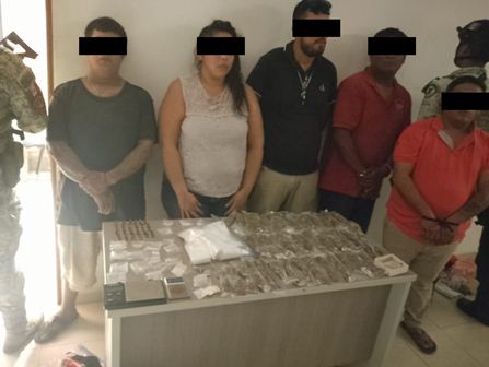 Aseguran drogas, cartuchos útiles y dinero en efectivo durante cateos en el Istmo; 13 detenidos