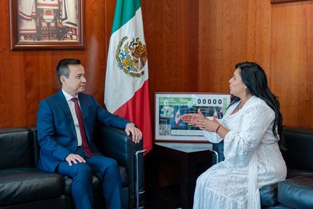 Fortalecen relaciones México-China; Se reúnen presidenta del Senado y embajador de ese país