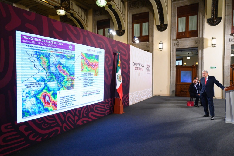 Conferencia de prensa matutina del presidente Andrés Manuel López Obrador. Versión estenográfica. Jueves 4 de julio.