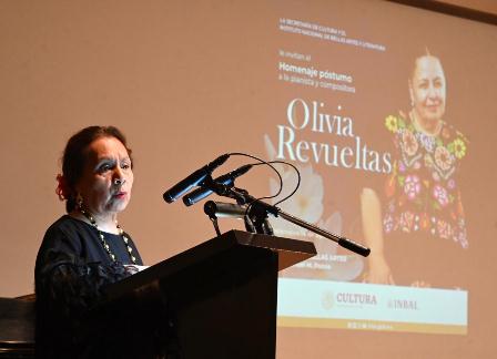 Rinden emotivo homenaje póstumo a Olivia Revueltas, mujer de dignidad y excelencia artística