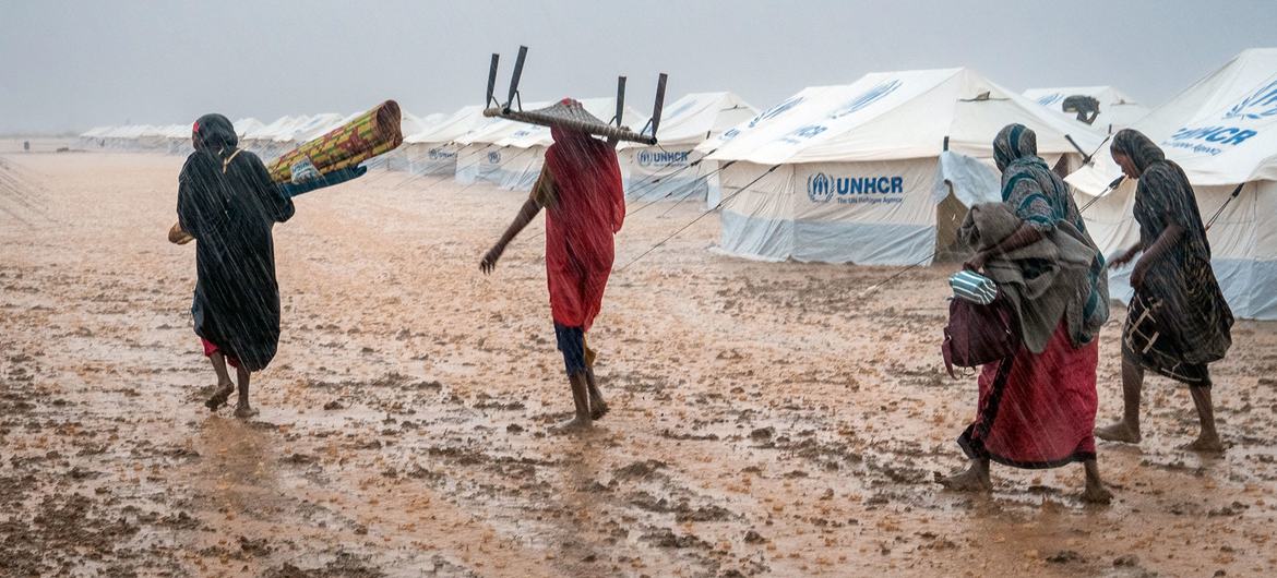 Las inundaciones en Sudán agudizan la precariedad en que viven miles de personas