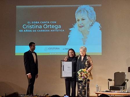 Rinden merecido homenaje a la soprano Cristina Ortega por 60 años de trayectoria artística