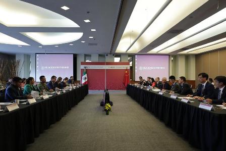 Sostienen gobiernos de México y China segunda reunión del Grupo de trabajo sobre precursores químicos