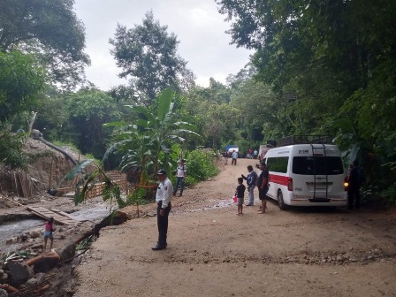 Cerrada carretera a la Costa de Oaxaca, tramo San Gabriel Mixtepec–Santa María Mixtepec