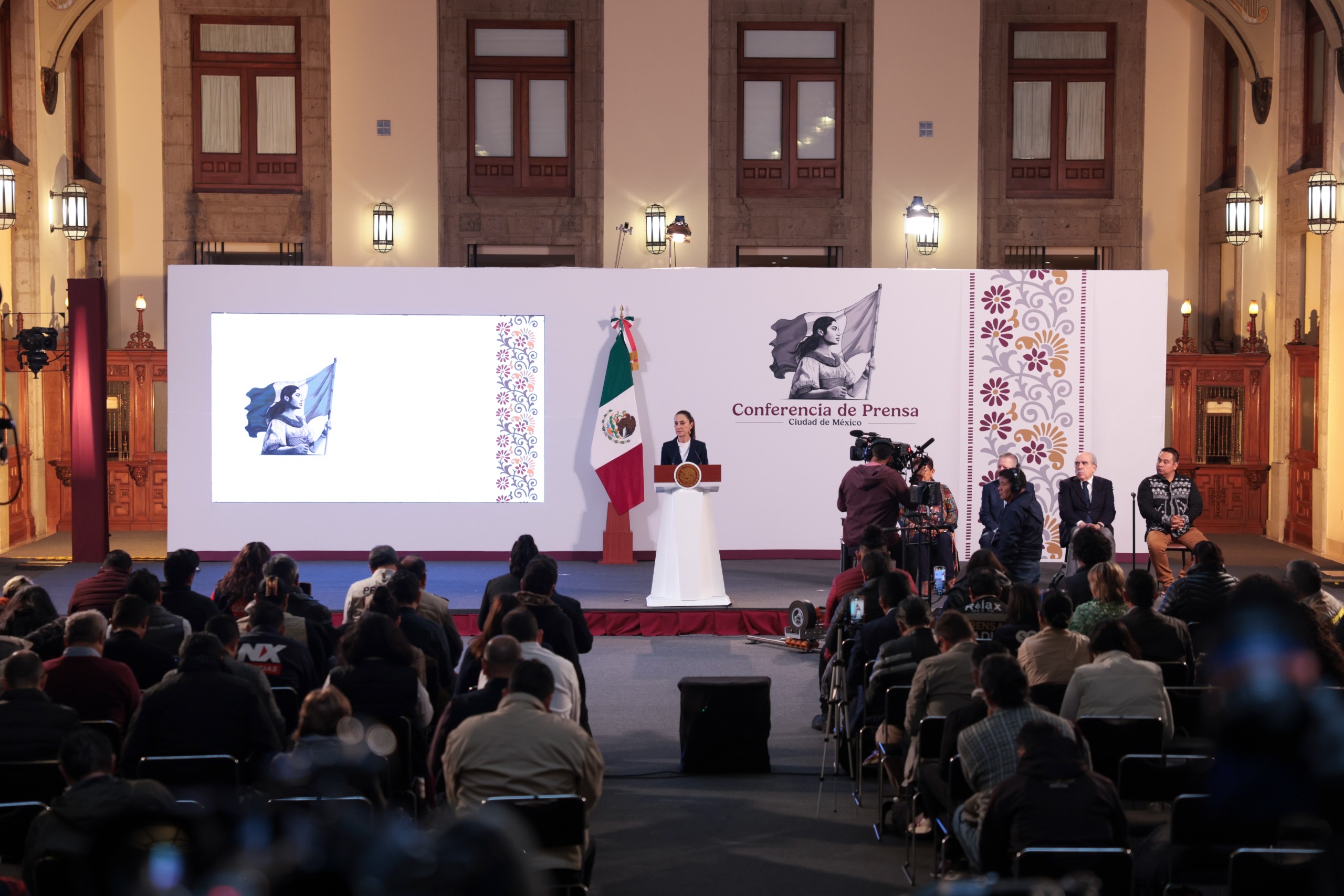 Conferencia de prensa de la presidenta Claudia Sheinbaum Pardo Viernes 18 de octubre de 2024 Versión estenográfica.