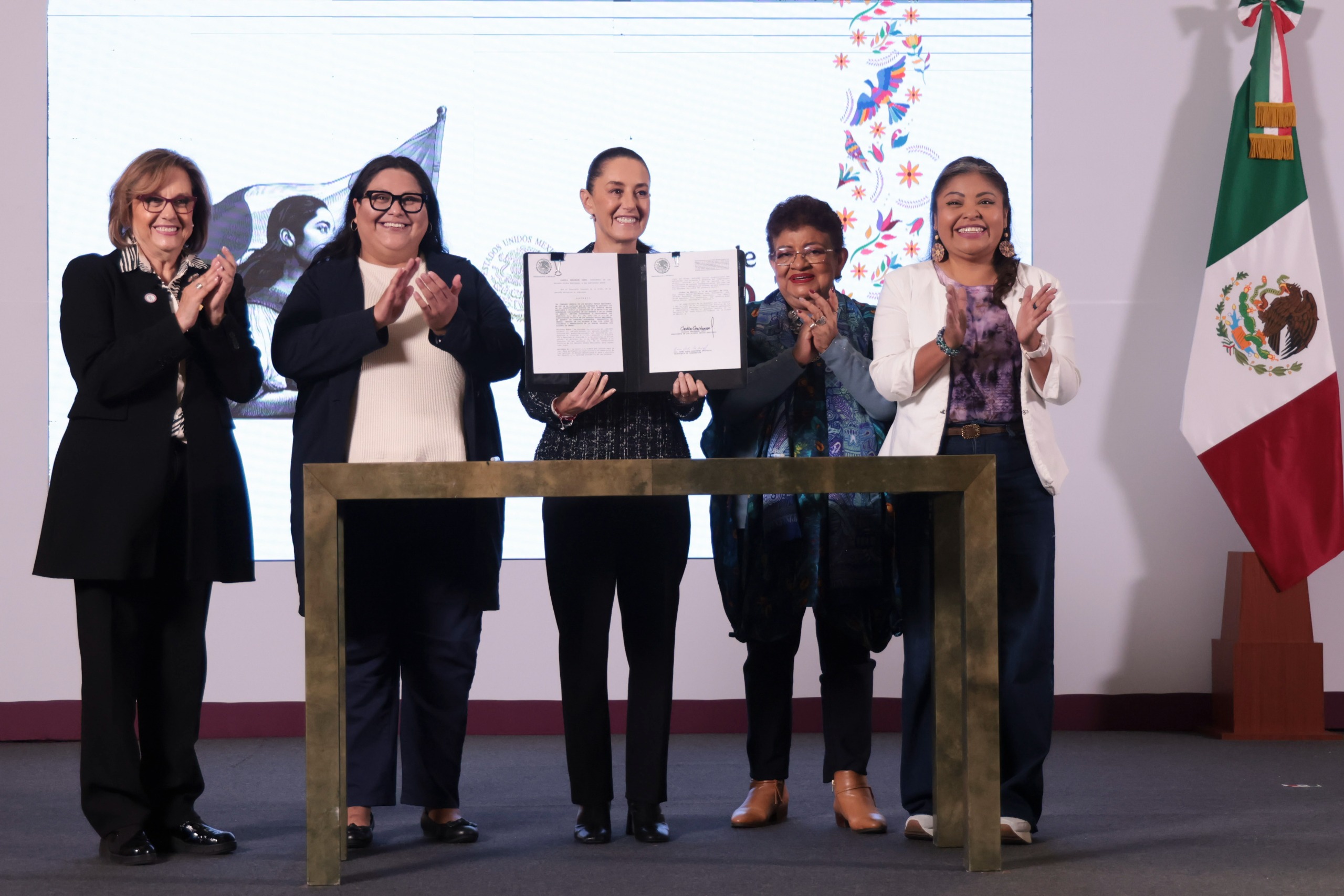 Conferencia de prensa Mañanera del Pueblo presidenta Claudia Sheinbaum viernes 15 de noviembre de 2024 Versión estenográfica