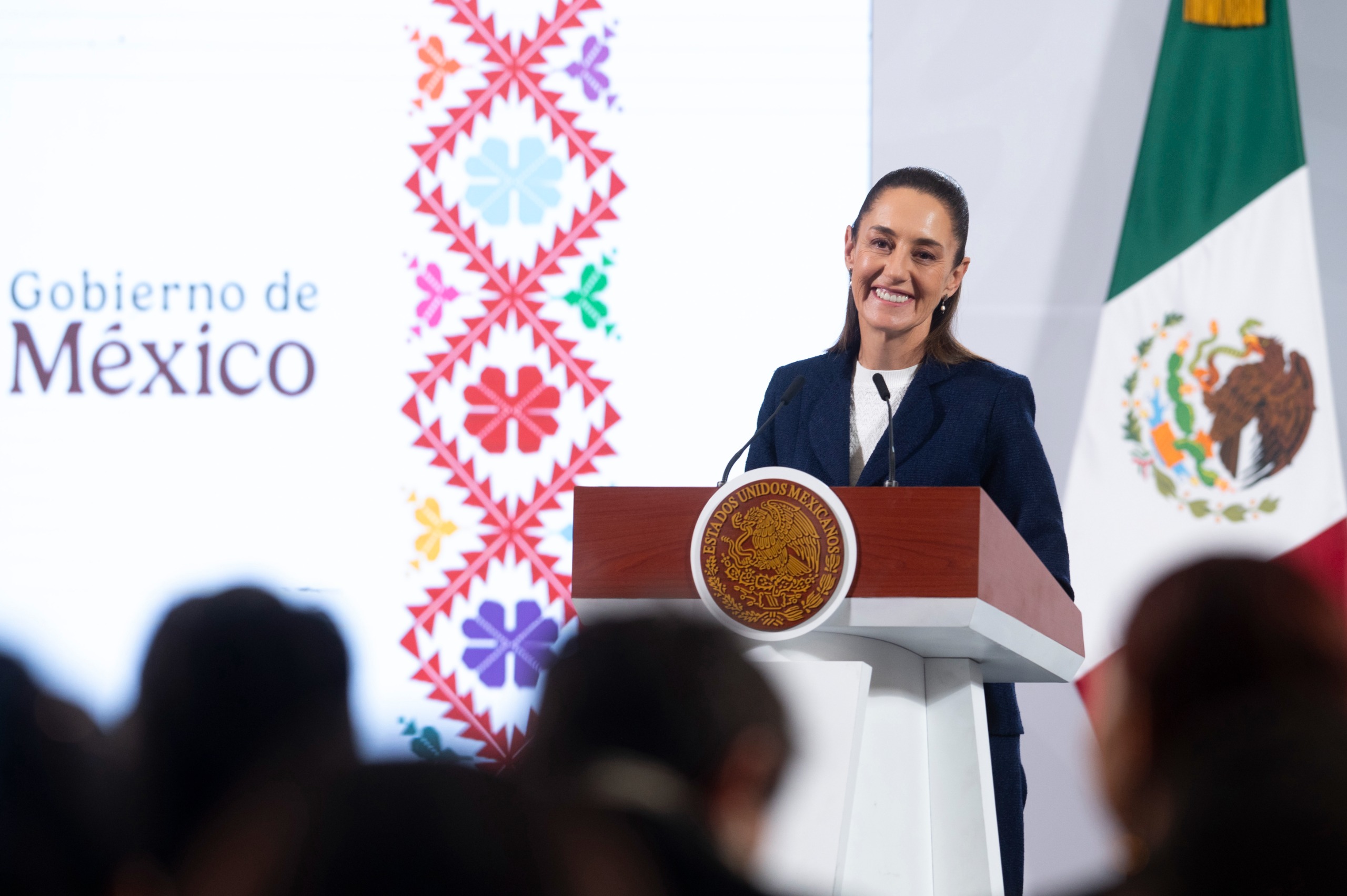 Conferencia Mañanera del Pueblo de la presidenta Claudia Sheinbaum Pardo del 13 de diciembre de 2024. Versión estenográfica  