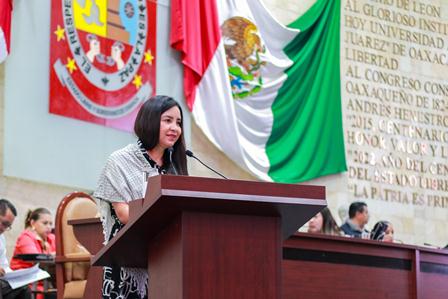 Analiza Congreso de Oaxaca creación de registro estatal de niñas, niños y adolescentes huérfanos de feminicidios