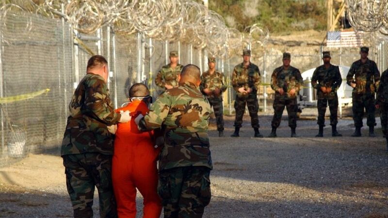 Expertos piden a Estados Unidos indulto presidencial para un preso detenido 20 años sin cargos en Guantánamo Cuba