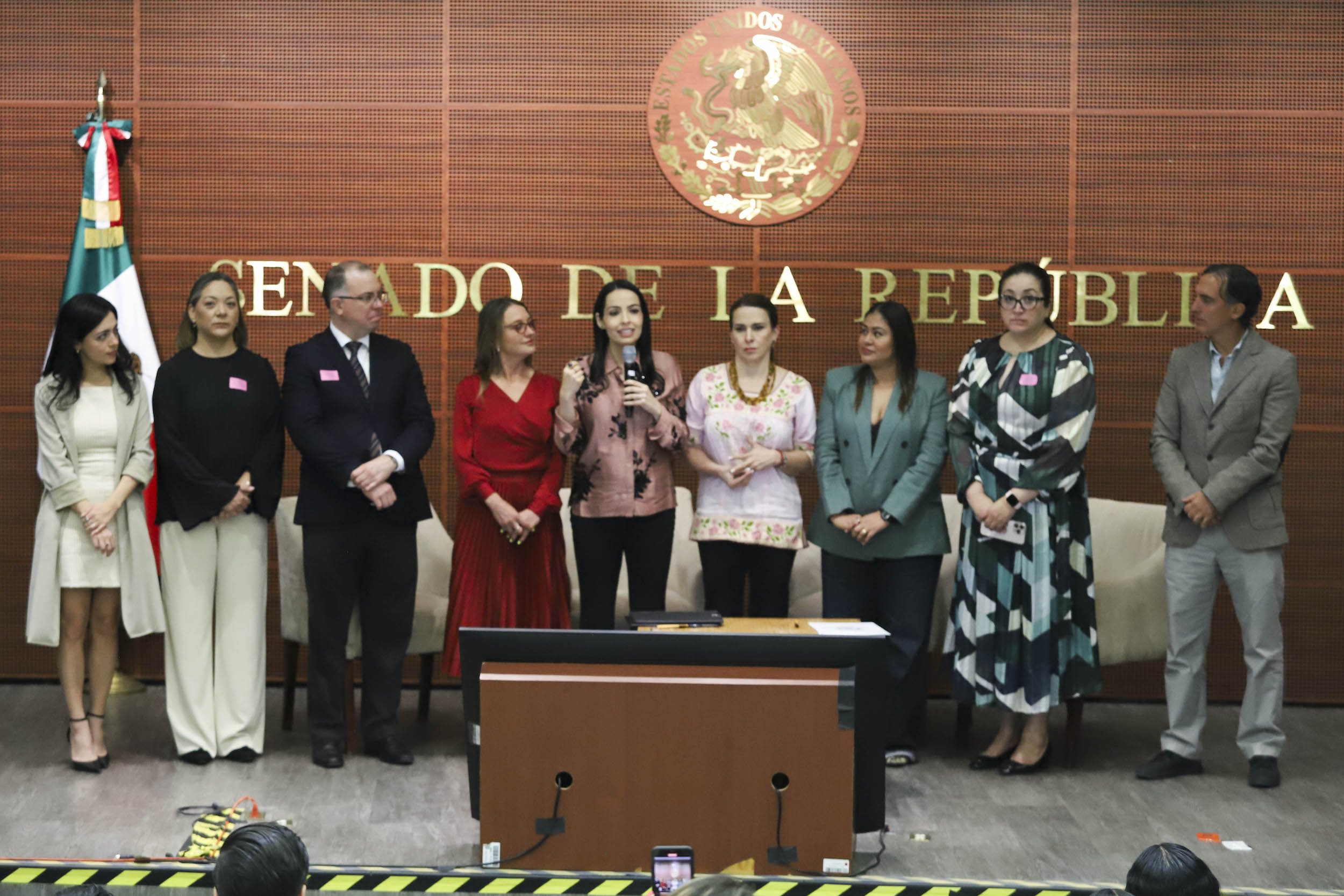 En los últimos años más de 10 mil menores han sido enganchados por la delincuencia, advierten en foro del Senado