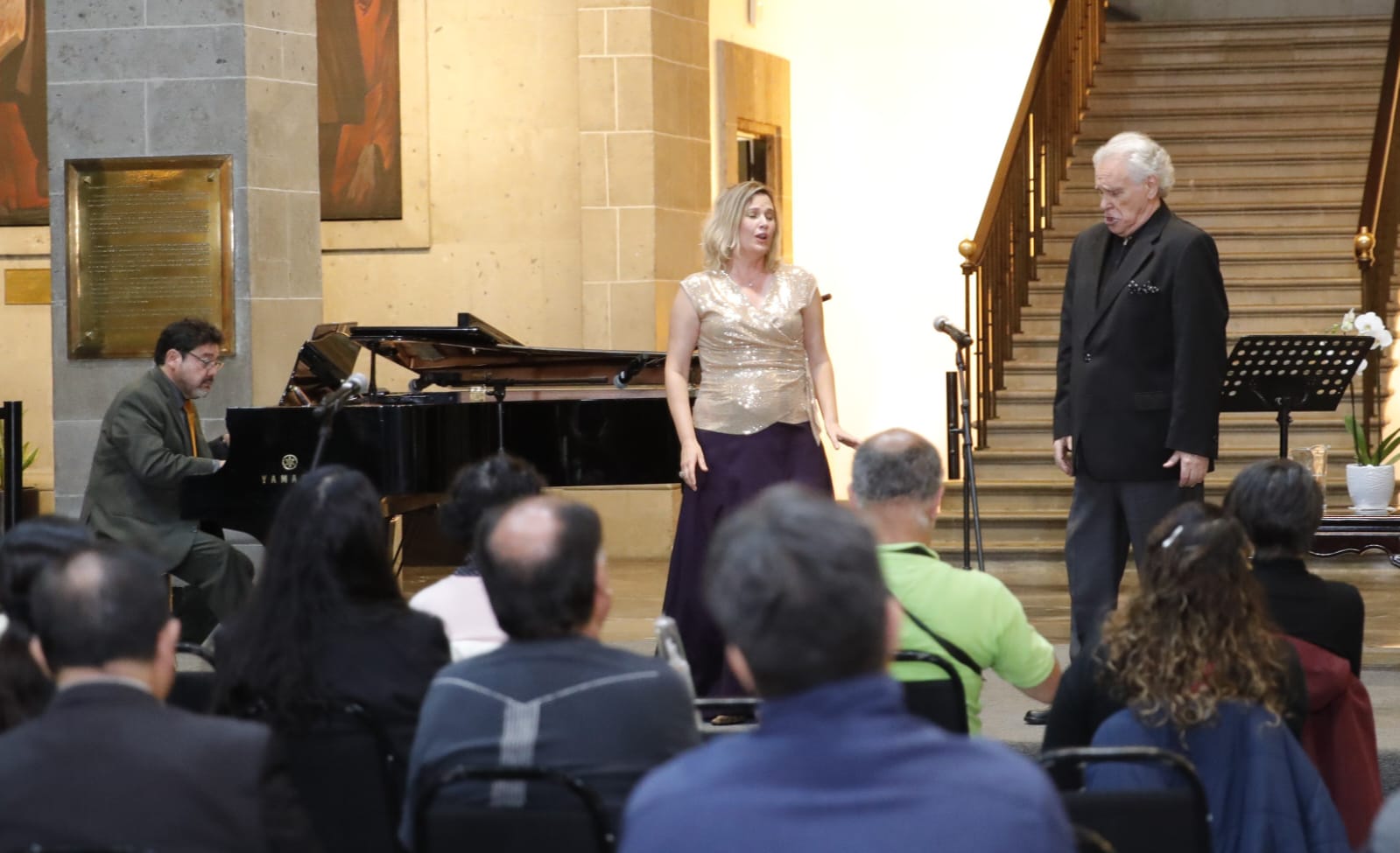 Presentan tenor Luis María Bilbao y pianista Héctor Cruz recorrido musical de Italia a México