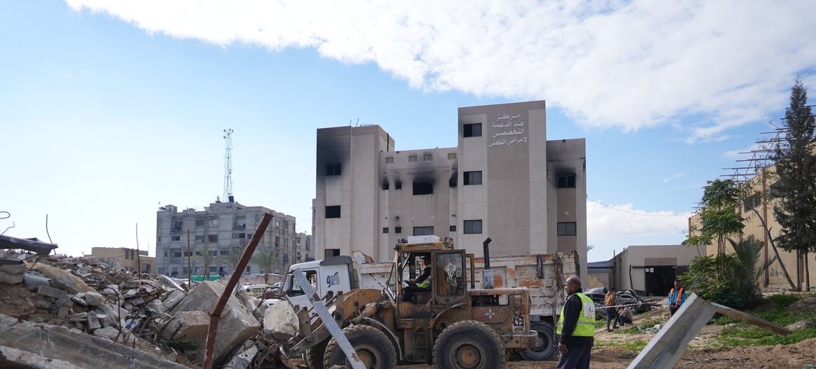 Israel asesina a cinco periodistas más en el ataque a un hospital, la ONU condena el crimen