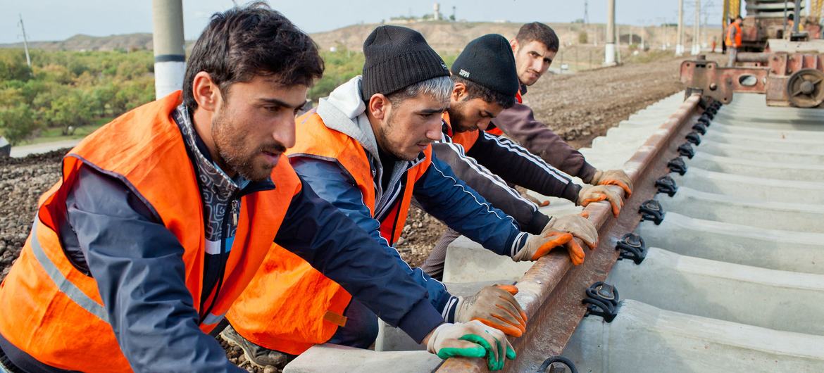 Sin salida al mar, pero no abandonados: La Cumbre de Turkmenistán culmina con un ambicioso plan de acción
