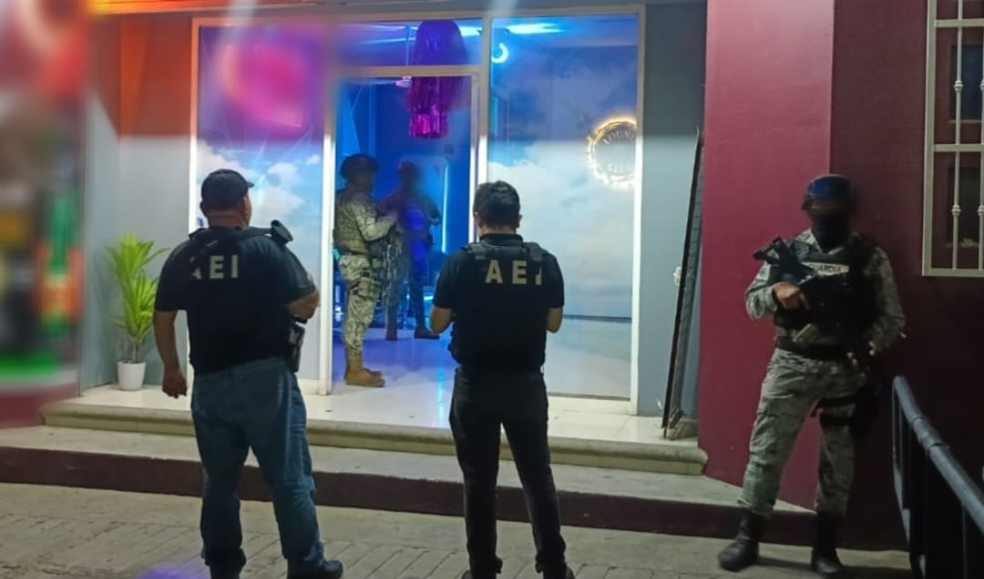 Refuerzan “Operación Sable” en Pinotepa Nacional: Clausuran 14 bares