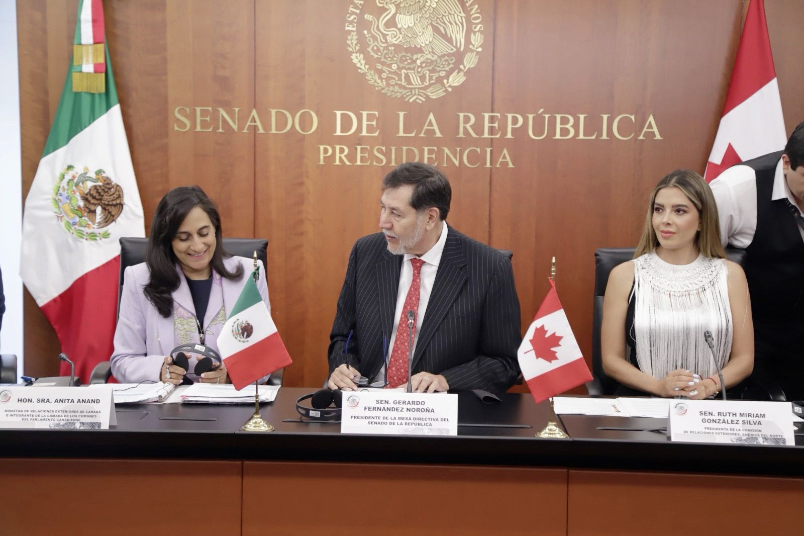 Impulsan relanzamiento del diálogo México-Canadá ante la revisión del T-MEC
