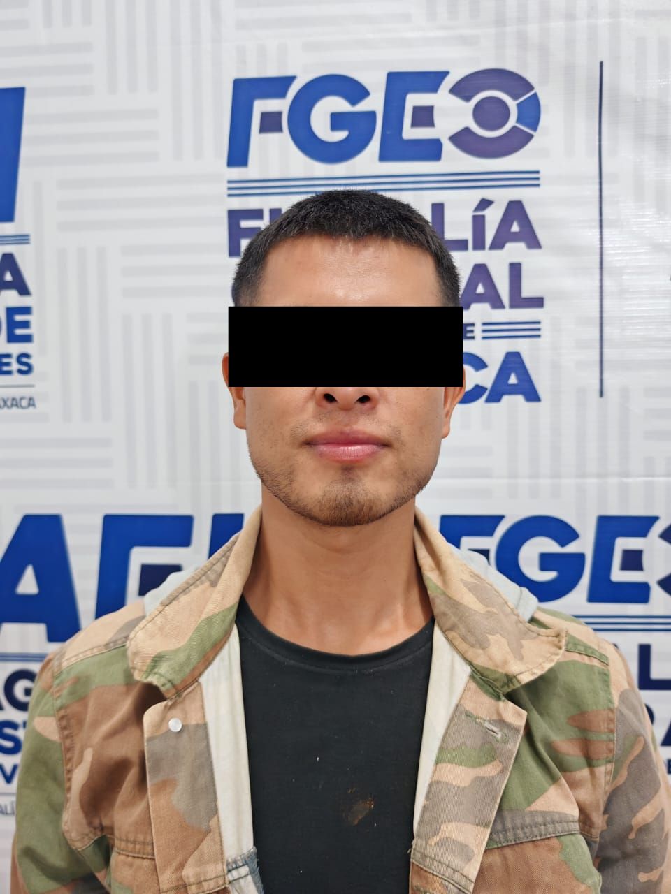 Detienen a una persona que disparaba una escopeta y le aseguran drogas, en Nopala, Oaxaca