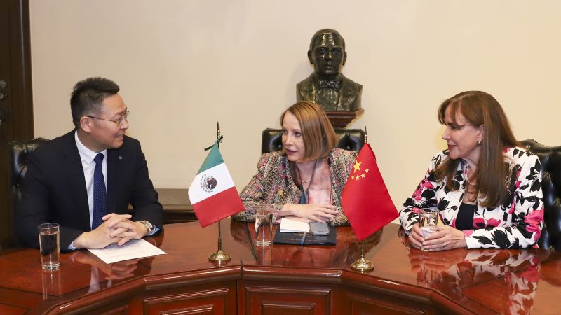 Estrechan México y China relaciones diplomáticas en el Senado de la República