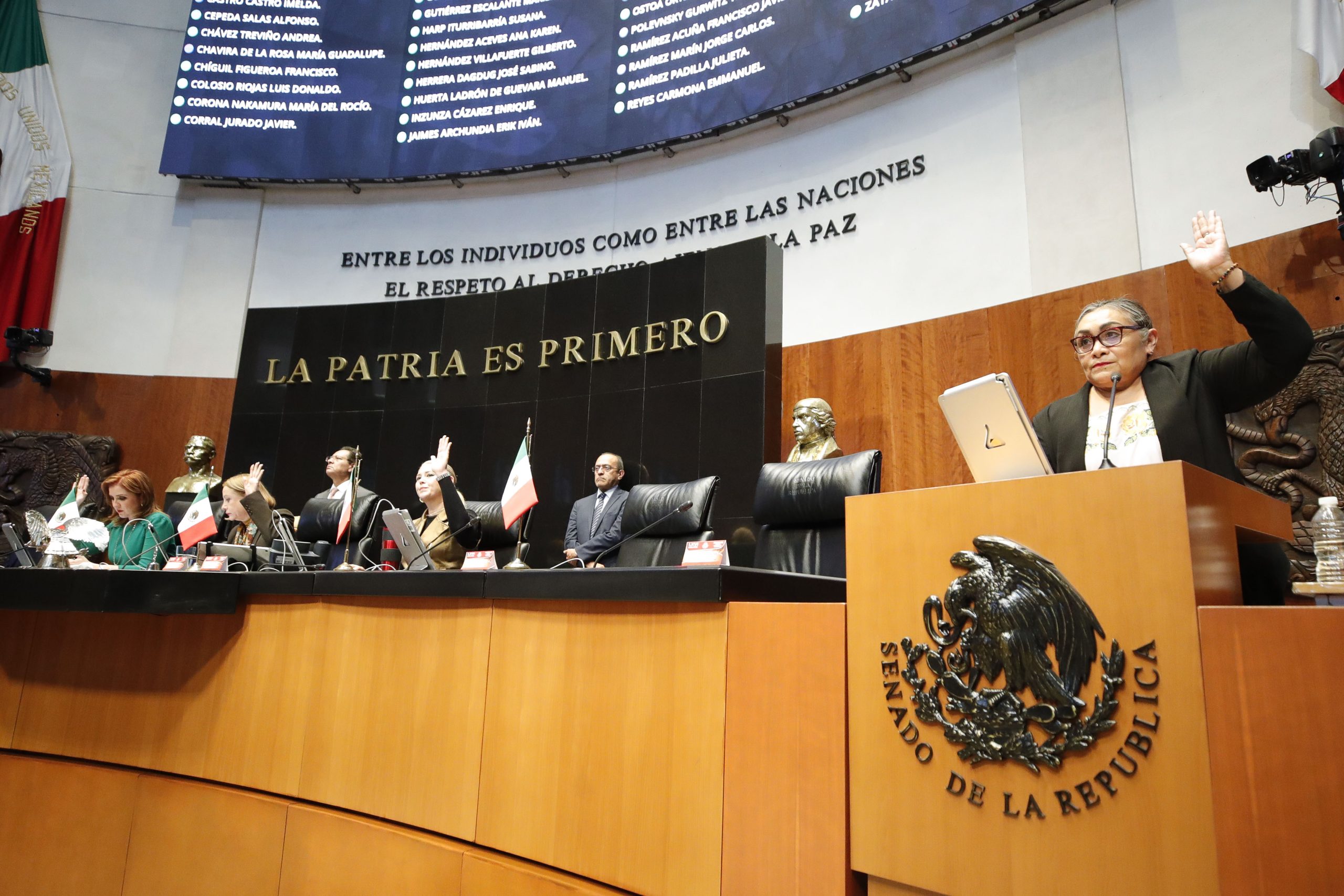 Avalan reforma para que Senado ratifique nombramiento de coroneles y jefes superiores de Guardia Nacional