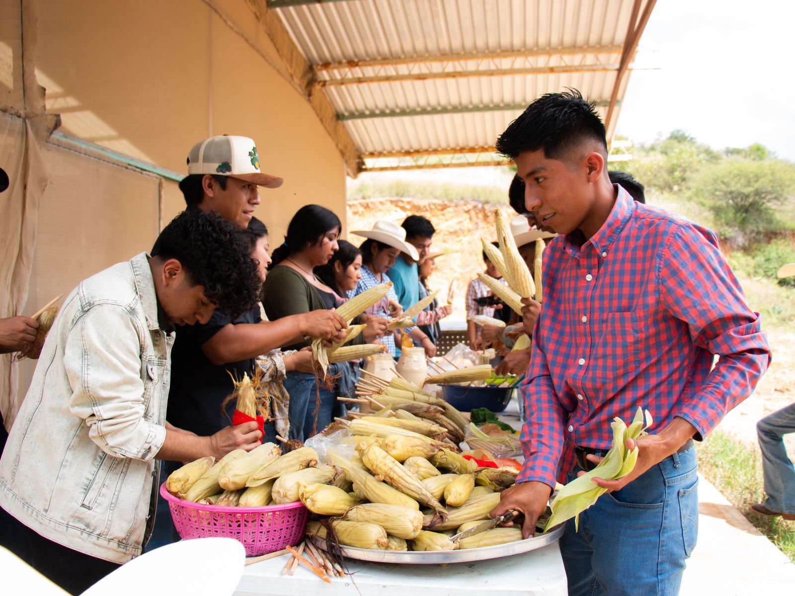 Conmemora UTVCO Día Nacional del Maíz con actividades académicas y de convivencia