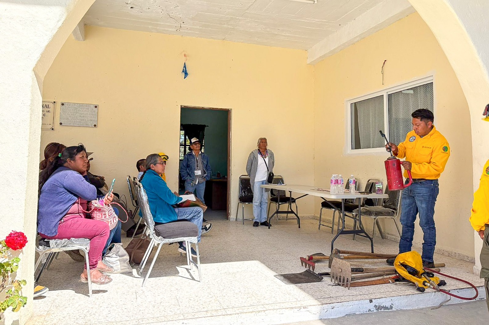 Promueve Coesfo cultura preventiva y uso adecuado del fuego en San Jerónimo Sosola