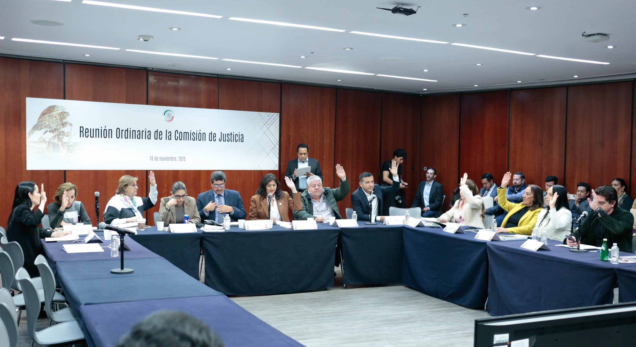 Comisión de Justicia da por recibida la renuncia del juez Adrián Guadalupe Aguirre Hernández