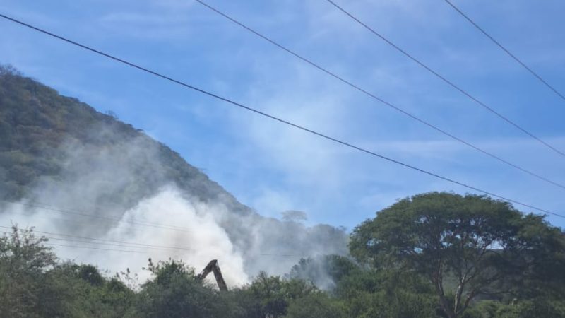 Restablecen circulación vehicular