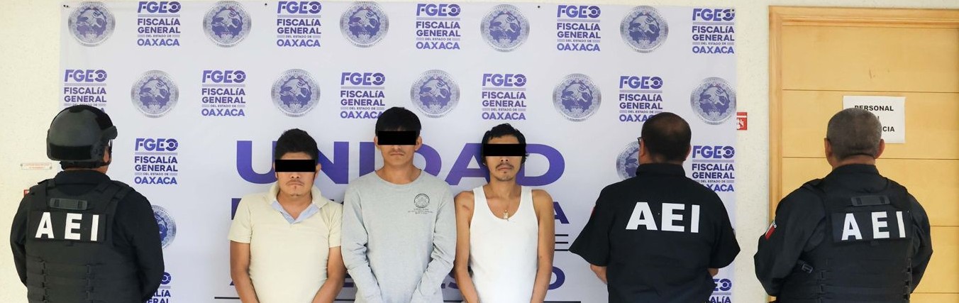 Aprehenden a tres personas por extorsión y cobro de piso a comerciantes en el Istmo de Tehuantepec