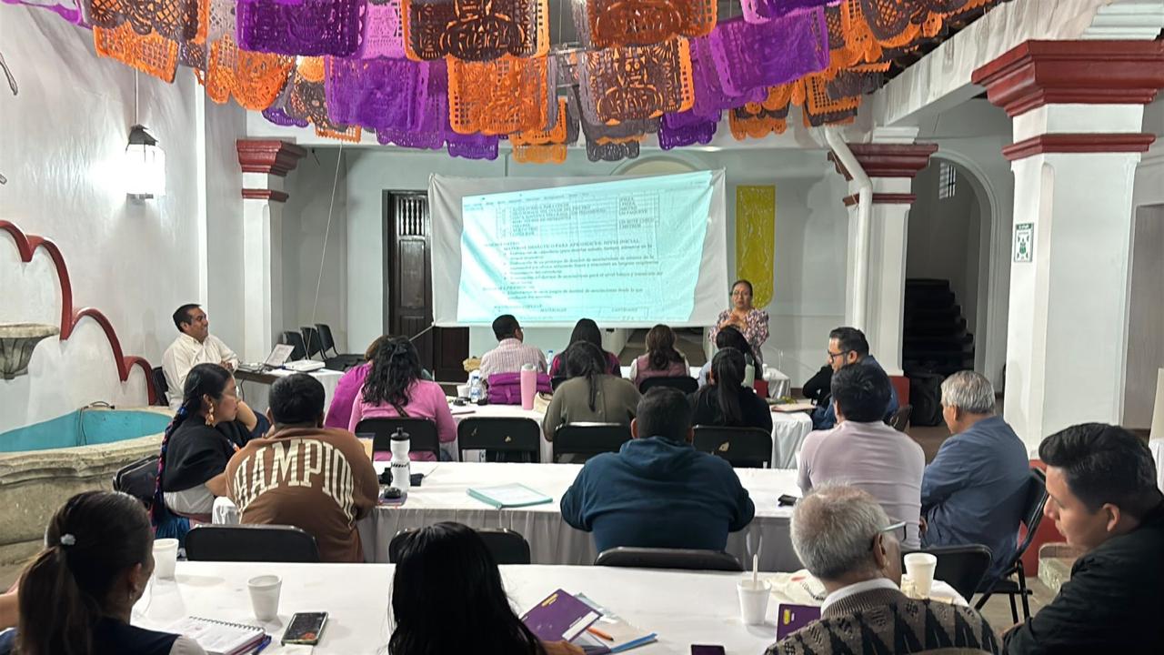 Fortalece Gobierno de Oaxaca enseñanza de las lenguas originarias con Diplomado Wzedllo ak yurhue xtillallo