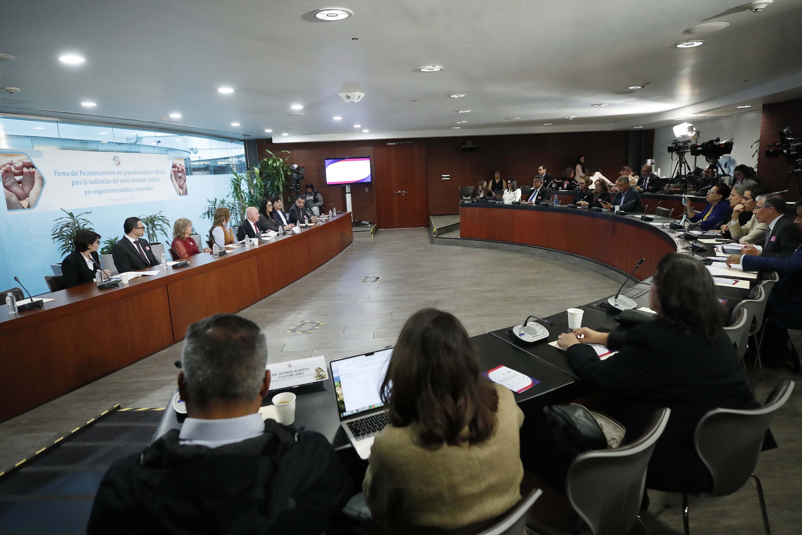 Respalda Senado posicionamiento de organismos médicos para implementación universal del Tamiz Neonatal Cardíaco