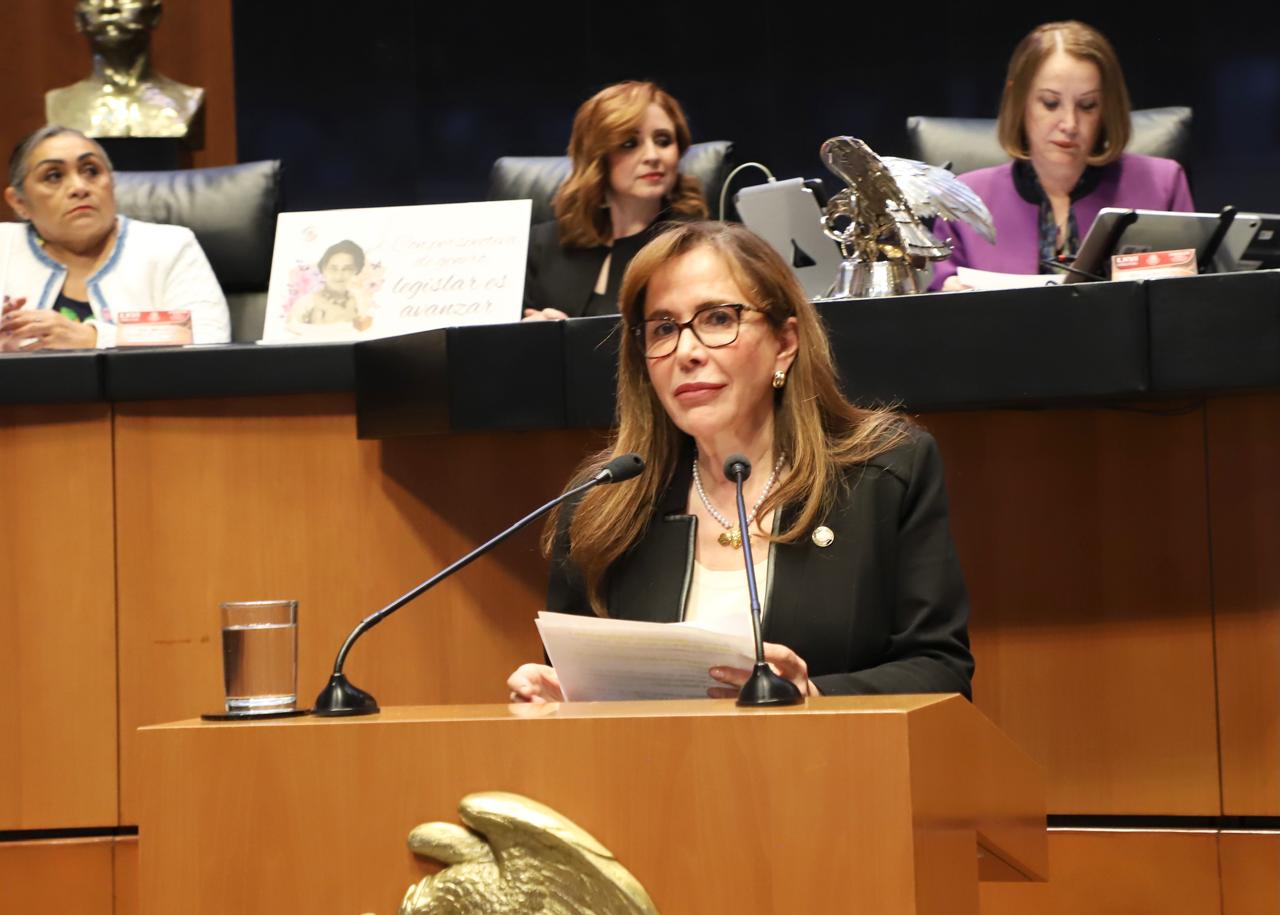 Promover reciclaje y reutilización de desechos textiles, proponen senadores del Partido del Trabajo