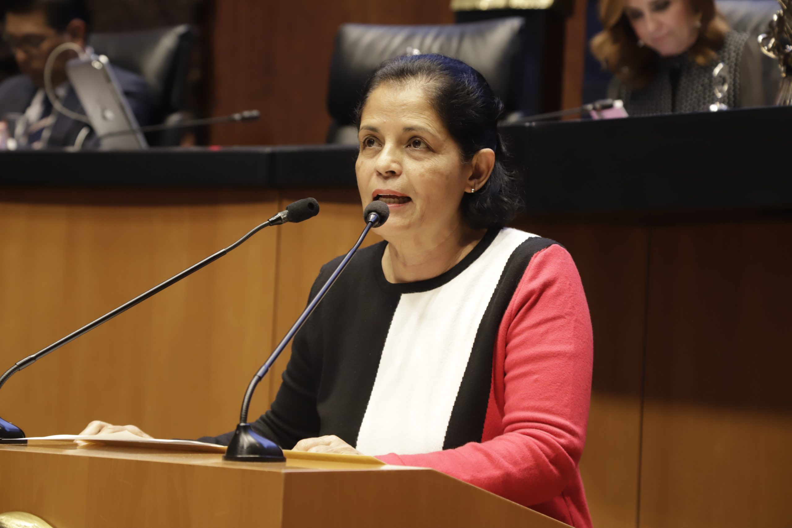 Buscan proteger salud mental de médicos residentes; En México, hay 47,767 personal en formación expuesto a agotamiento extremo