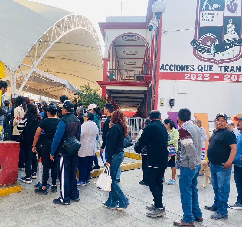 Avanza elección de autoridades por Sistemas Normativos Internos en ocho municipios: Sego