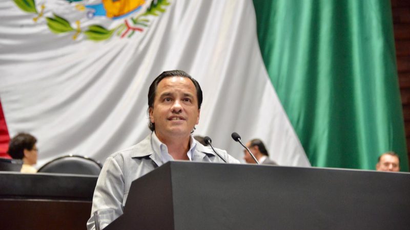 Emilio Suárez Licona