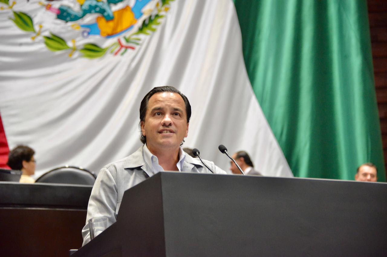 Presenta diputado Federal Iniciativa para garantizar un entorno digital seguro a la infancia