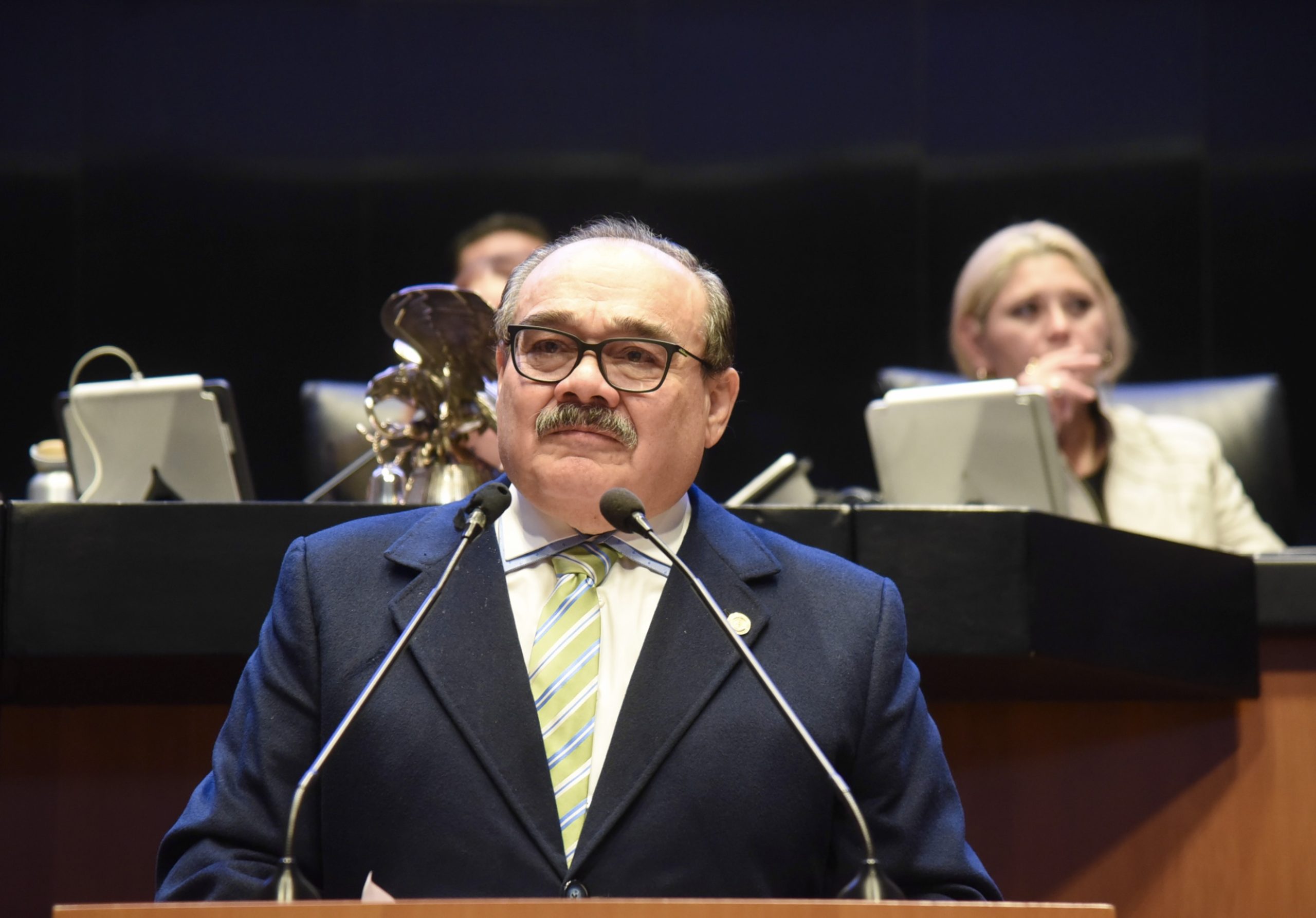 Busca senador estandarización de instalaciones deportivas en el país