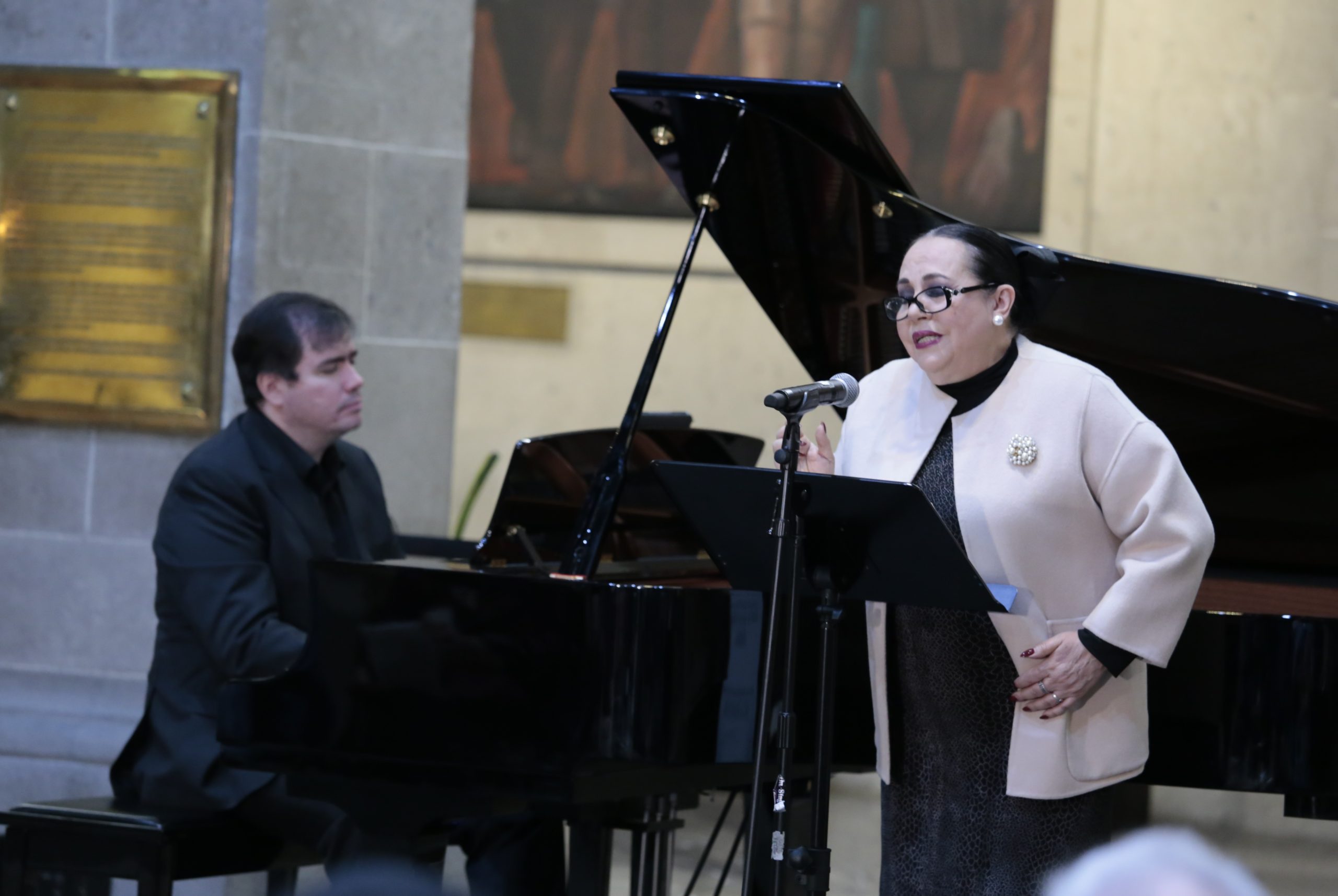 Recital de “Besos Robados”, con Ana Caridad Acosta y Santiago Piñeirúa