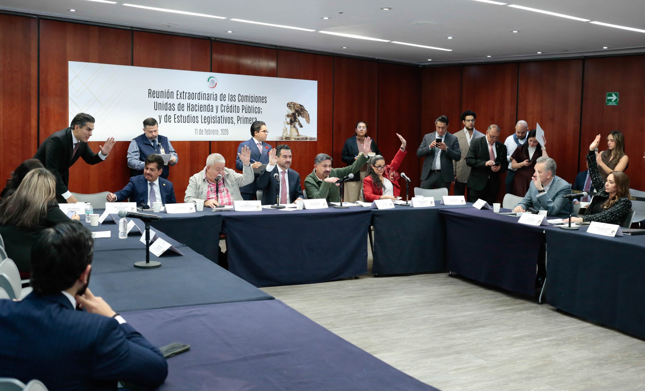 Aprueban en comisiones emisión de tres monedas conmemorativas de la Copa Mundial de la FIFA 2026